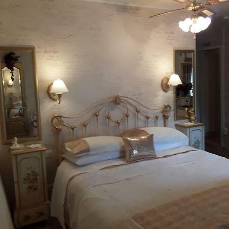 Moulin De La Civiere Bed & Breakfast Kergrist-Moelou Luaran gambar