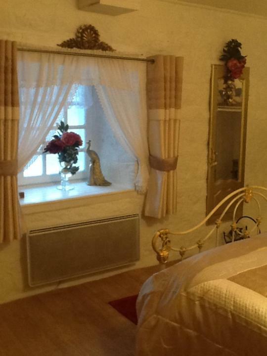 Moulin De La Civiere Bed & Breakfast Kergrist-Moelou Luaran gambar
